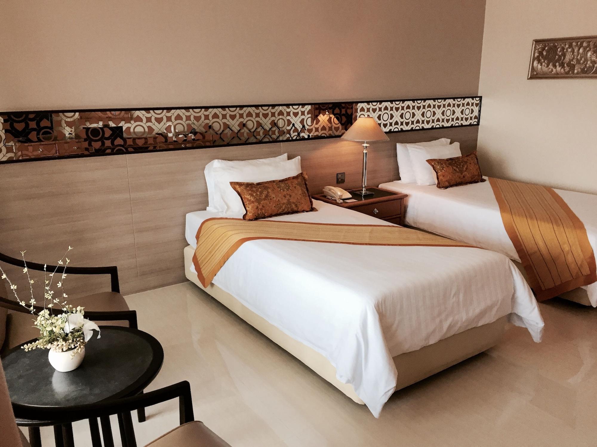 Indra Regent Hotel Bangkok Dış mekan fotoğraf