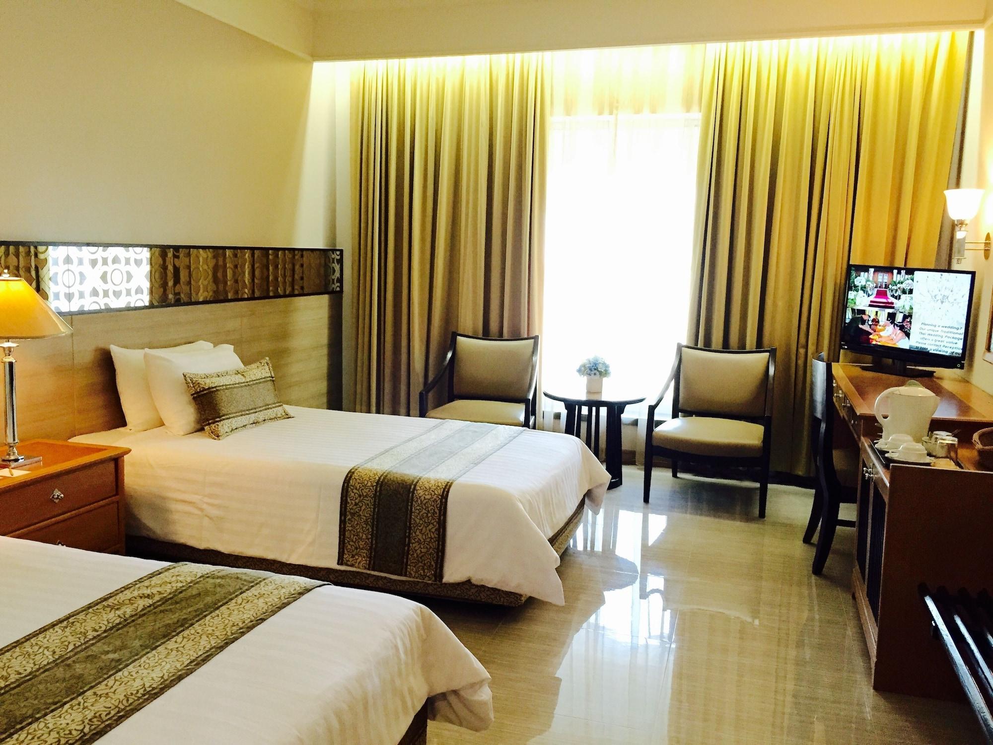 Indra Regent Hotel Bangkok Dış mekan fotoğraf